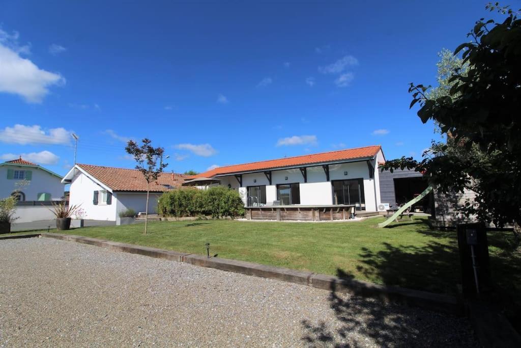 Superbe Villa Ideale Pour La Detente ! Saint-Vincent-de-Tyrosse Exterior photo